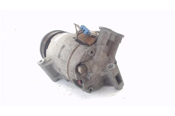 Recambio de compresor aire acond. para opel zafira 1.9 cdti referencia OEM IAM 82D0155802CA  