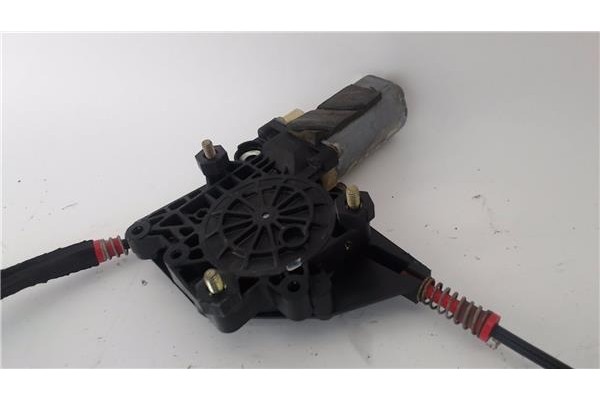 Recambio de mecanismo elevalunas delantero izquierdo para ford ka (ccq) 1.3 i referencia OEM IAM 0130821682  