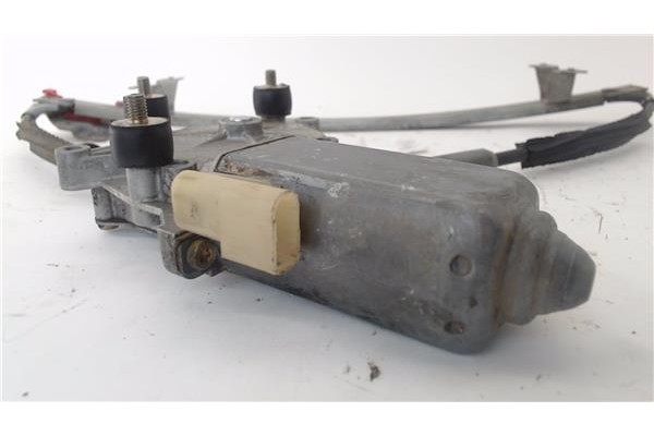 Recambio de mecanismo elevalunas delantero derecho para ford fiesta iii (gfj) 1.4 cat referencia OEM IAM 89FBA27000AF  