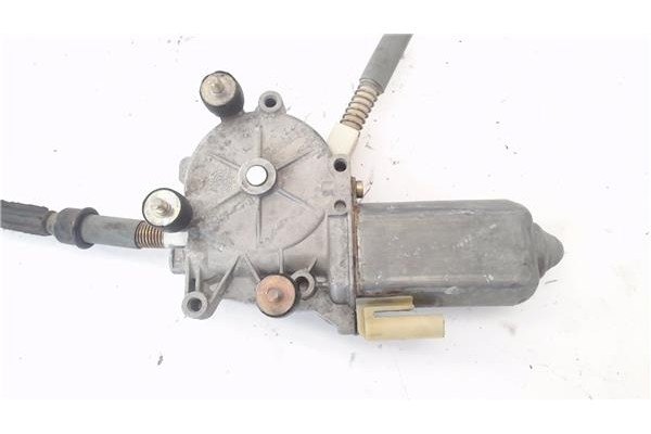 Recambio de mecanismo elevalunas delantero derecho para ford fiesta iii (gfj) 1.4 cat referencia OEM IAM 89FBA27000AF  