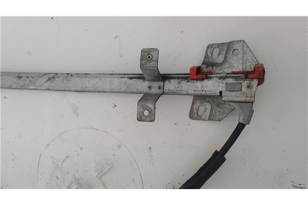 Recambio de mecanismo elevalunas delantero izquierdo para ford fiesta iii (gfj) 1.4 cat referencia OEM IAM 0130821228  