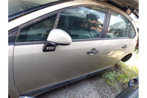 Recambio de puerta delantero izquierda para citroen c4 berlina 1.6 collection referencia OEM IAM   