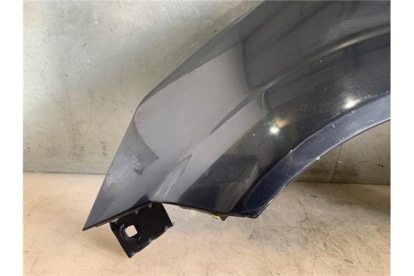 Recambio de aleta delantero izquierda para ford fiesta v (jh_, jd_) 1.4 tdci referencia OEM IAM 1405185  