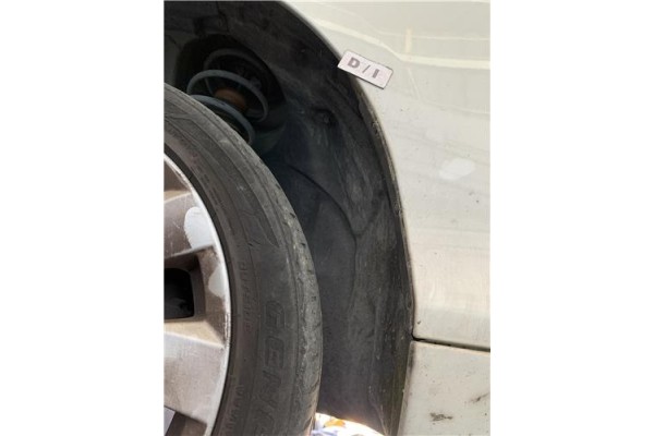 Recambio de pase rueda delantero izquierdo para bmw serie 1 berlina 5p (f20) 2.0 116d referencia OEM IAM 51717260709  