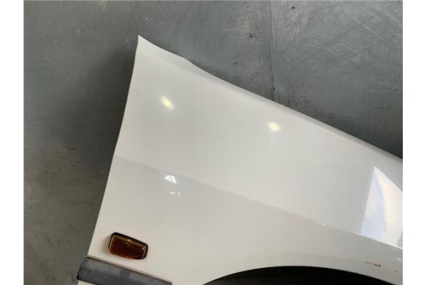 Recambio de aleta delantero derecha para peugeot 306 (7b, n3, n5) 1.6 referencia OEM IAM 7841K8  