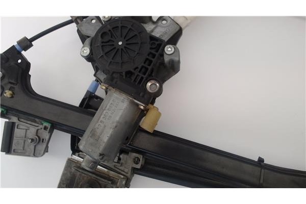 Recambio de mecanismo elevalunas delantero derecho para bmw serie 3 coupe (e46) 2.0 320 ci referencia OEM IAM 51338229106  