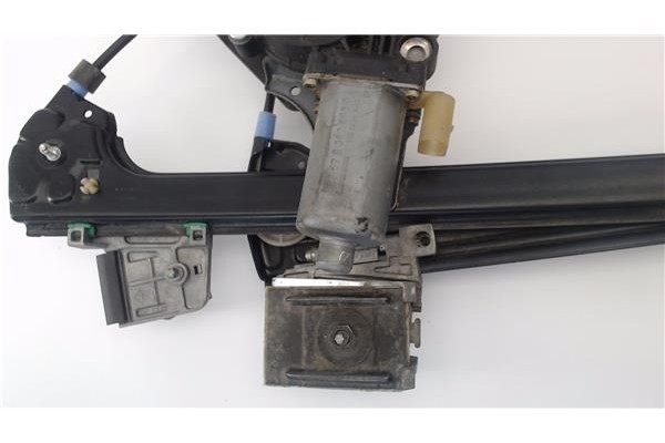 Recambio de mecanismo elevalunas delantero derecho para bmw serie 3 coupe (e46) 2.0 320 ci referencia OEM IAM 51338229106  