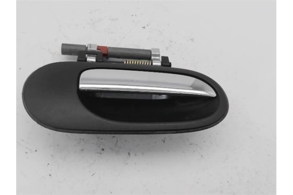 Recambio de maneta exterior delantero derecha para nissan almera (n16/e) 1.5 elegance referencia OEM IAM SA830613   Recambio de maneta exterior delantero derecha para nissan almera (n16/e) 1.5 elegance referencia OEM IAM SA830613