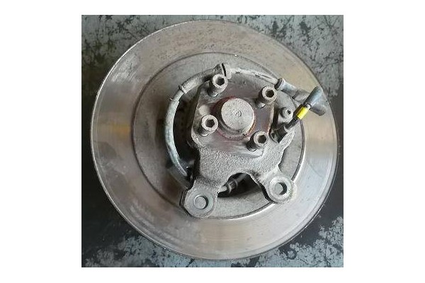 Recambio de mangueta trasero derecha para renault megane i scenic (ja0) 1.9 d kaleido referencia OEM IAM 8200233410  
