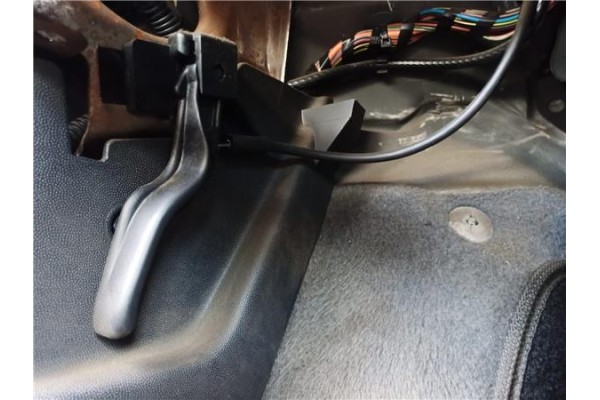 Recambio de manilla para opel corsa c 1.4 referencia OEM IAM   