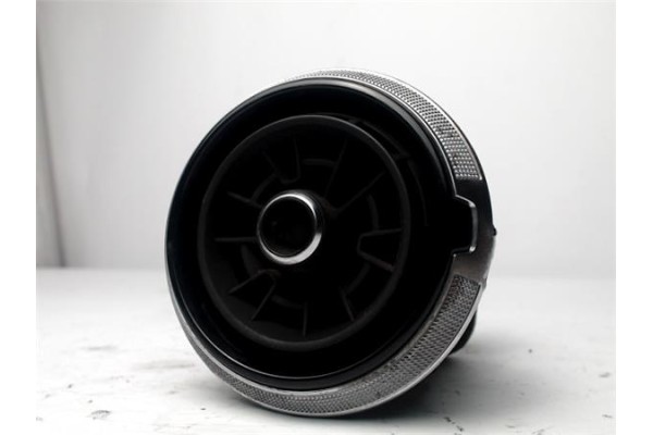 Recambio de conducto ventilacion izquierdo para audi rs3 sportback (8vf) 2.5 tfsi quattro referencia OEM IAM 81A820901B 6PS   Recambio de conducto ventilacion izquierdo para audi rs3 sportback (8vf) 2.5 tfsi quattro referencia OEM IAM 81A820901B 6PS