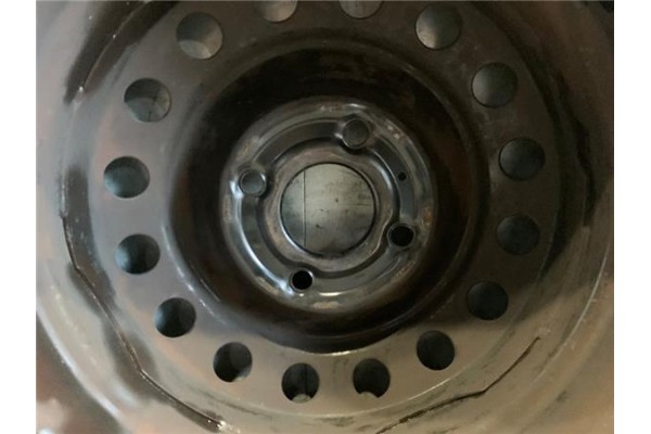 Recambio de llanta para nissan almera (n16/e) 1.5 dci referencia OEM IAM 403002F815  