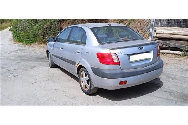 kia rio (jb) del año 2005