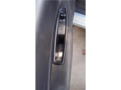 Recambio de mando elevalunas delantero izquierdo para citroen c4 berlina 1.4 16v referencia OEM IAM   