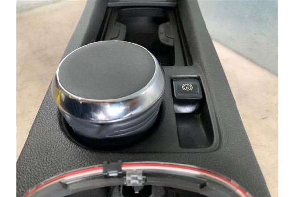 Recambio de embellecedor consola central para opel astra j 1.6 referencia OEM IAM   