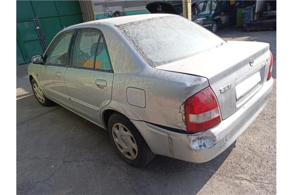 mazda 323 f/s berlina (bj) del año 2003 mazda 323 f/s berlina (bj) del año 2003