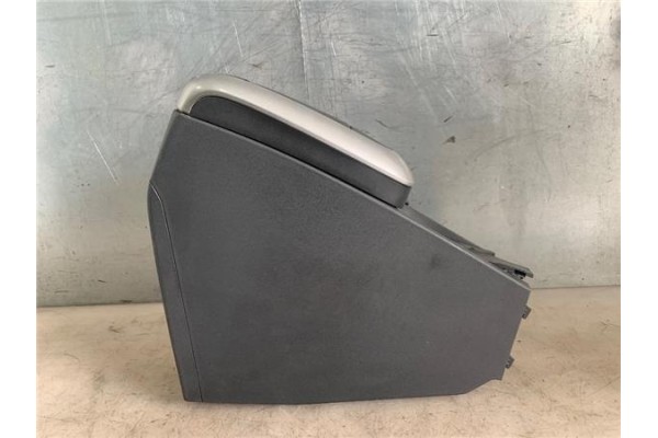 Recambio de embellecedor consola central para toyota auris (e15) 2.0 d-4d referencia OEM IAM   