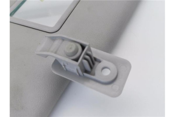 Recambio de parasol derecho para fiat ii panda (169) 1.2 referencia OEM IAM 735362753  