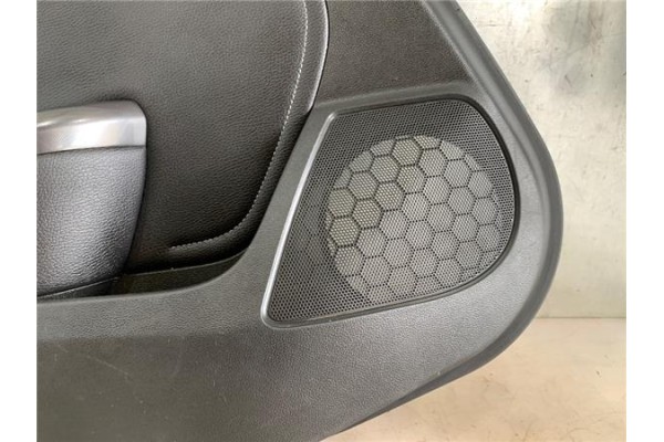 Recambio de guarnecido puerta trasero izquierda para opel astra j 1.6 referencia OEM IAM   