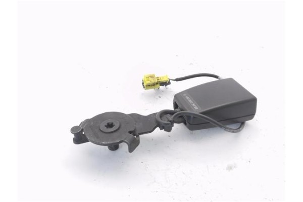 Recambio de anclaje cinturon trasero central para mercedes-benz clase a (bm 169) 2.0 a 180 cdi (169.007) referencia OEM IAM 1698 Recambio de anclaje cinturon trasero central para mercedes-benz clase a (bm 169) 2.0 a 180 cdi (169.007) referencia OEM IAM 1698