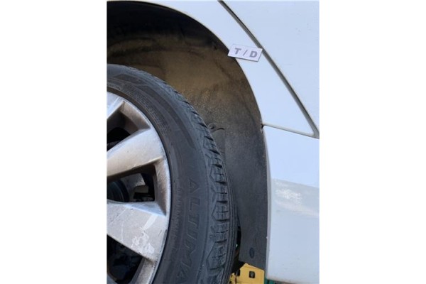 Recambio de pase rueda trasero derecho para bmw serie 1 berlina 5p (f20) 2.0 116d referencia OEM IAM 51717241858  