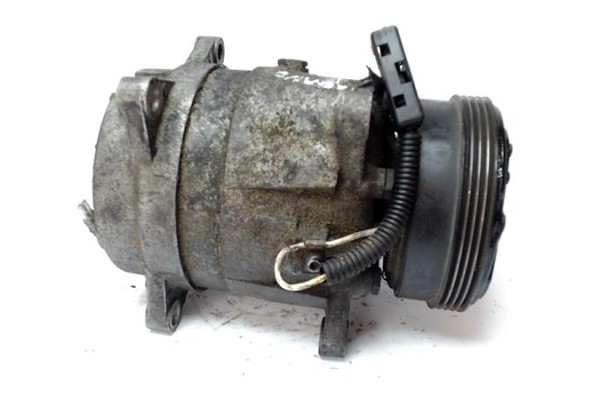 Recambio de compresor aire acond. para renault megane i classic (la0) 1.6e alize referencia OEM IAM 7700273320 699657  Recambio de compresor aire acond. para renault megane i classic (la0) 1.6e alize referencia OEM IAM 7700273320 699657