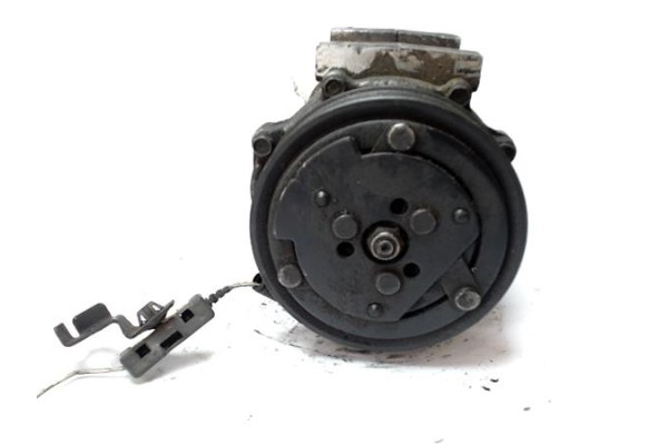 Recambio de compresor aire acond. para renault megane i fase 2 coupe (da...) 1.4 16v sport referencia OEM IAM 7700866828 89168 ( Recambio de compresor aire acond. para renault megane i fase 2 coupe (da...) 1.4 16v sport referencia OEM IAM 7700866828 89168 (