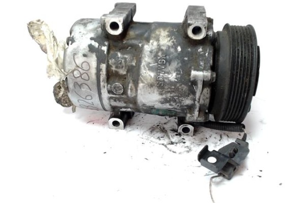 Recambio de compresor aire acond. para renault megane i fase 2 coupe (da...) 1.4 16v sport referencia OEM IAM 7700866828 89168 ( Recambio de compresor aire acond. para renault megane i fase 2 coupe (da...) 1.4 16v sport referencia OEM IAM 7700866828 89168 (