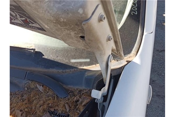 Recambio de bisagra capo izquierda para peugeot bipper 1.4 básico referencia OEM IAM    Recambio de bisagra capo izquierda para peugeot bipper 1.4 básico referencia OEM IAM