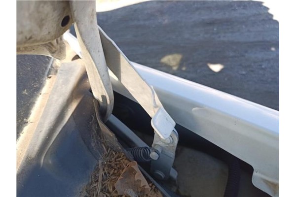 Recambio de bisagra capo izquierda para peugeot bipper 1.4 básico referencia OEM IAM    Recambio de bisagra capo izquierda para peugeot bipper 1.4 básico referencia OEM IAM