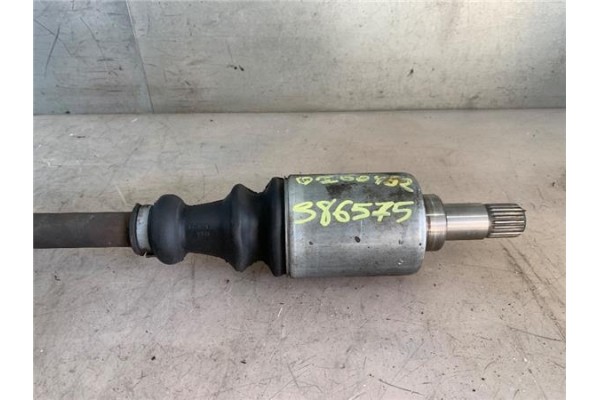 Recambio de palier delantero izquierdo para renault clio iii 1.5 dci (c/br1g) referencia OEM IAM 7711368512  