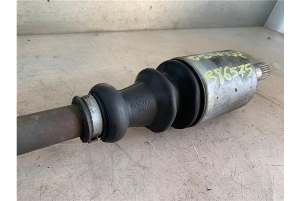 Recambio de palier delantero izquierdo para renault clio iii 1.5 dci (c/br1g) referencia OEM IAM 7711368512  
