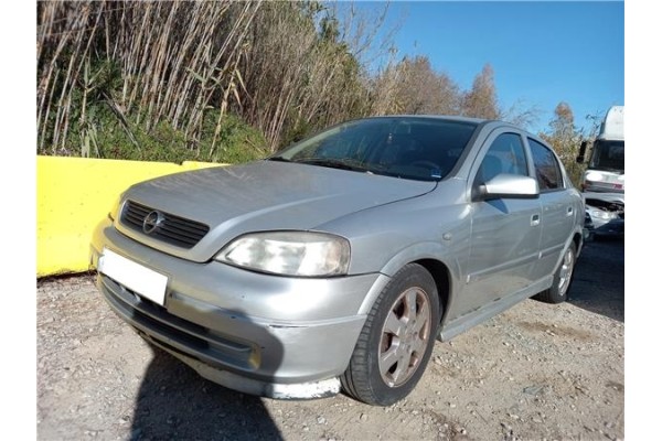 opel astra g berlina (1998) del año 