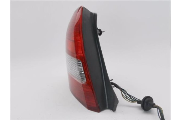 Recambio de piloto trasero izquierdo para mazda 323 f/s berlina (bj) 1.5 f exclusive referencia OEM IAM BJ1V51160B  