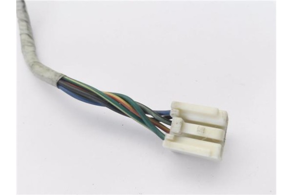 Recambio de piloto trasero izquierdo para mazda 323 f/s berlina (bj) 1.5 f exclusive referencia OEM IAM BJ1V51160B  