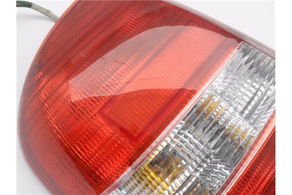 Recambio de piloto trasero izquierdo para mazda 323 f/s berlina (bj) 1.5 f exclusive referencia OEM IAM BJ1V51160B  
