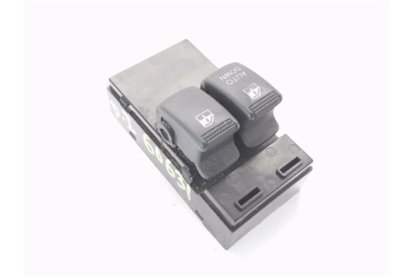 Recambio de mando elevalunas delantero izquierdo para hyundai getz (tb) 1.1 básico referencia OEM IAM 935701C230WK 935701C010  Recambio de mando elevalunas delantero izquierdo para hyundai getz (tb) 1.1 básico referencia OEM IAM 935701C230WK 935701C010