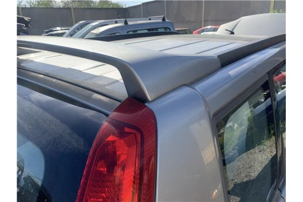 Recambio de aleron trasero para nissan x-trail (t30) 2.0 referencia OEM IAM K60308H400  