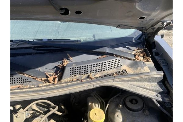 Recambio de brazo limpiaparabrisas delantero izquierdo para nissan x-trail (t30) 2.0 referencia OEM IAM 288818H900  