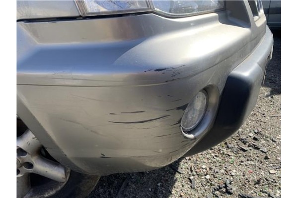 Recambio de paragolpes delantero para nissan x-trail (t30) 2.0 referencia OEM IAM 620228H725  