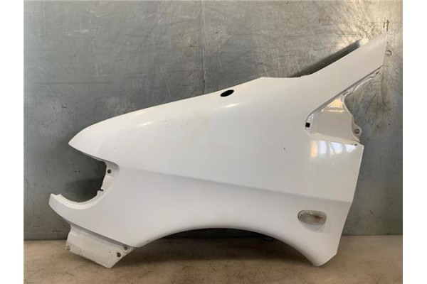 Recambio de aleta delantero izquierda para mercedes-benz vito furgón (638) 2.2 110 cdi  (638.094) referencia OEM IAM   
