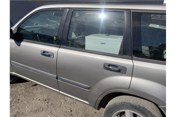 Recambio de puerta trasero izquierda para nissan x-trail (t30) 2.0 referencia OEM IAM H21018H7MM  
