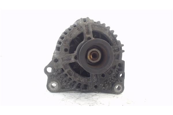 Recambio de alternador para volkswagen polo iv (9n1) 1.4 16v referencia OEM IAM 037903025M  