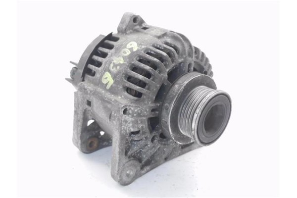 Recambio de alternador para renault megane ii sedán (lm0/1_) 1.5 dci referencia OEM IAM 8200100907  