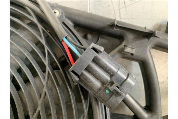 Recambio de electroventilador para opel meriva 1.7 cdti referencia OEM IAM 52406446  