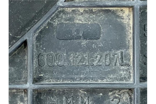 Recambio de electroventilador para seat cordoba berlina (6l2) 1.4 16v referencia OEM IAM 6Q0121207  