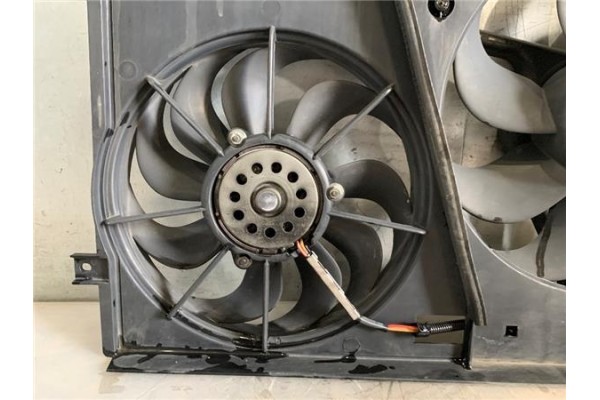 Recambio de electroventilador para volkswagen polo iv (9n1) 1.4 16v referencia OEM IAM 6Q0121207F  