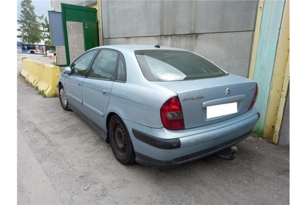 citroen c5 berlina del año 2001