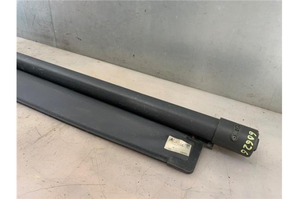 Recambio de bandeja trasero para peugeot partner combispace (5f) 1.9 d referencia OEM IAM 9627860680E02  