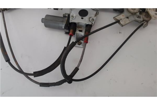 Recambio de mecanismo elevalunas delantero izquierdo para peugeot partner combispace (5f) 1.9 d referencia OEM IAM 0130821763  